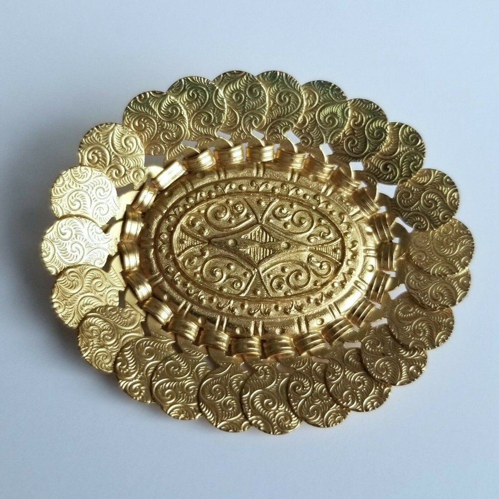 Vintage Gold Tone Ornate Brooch Pin Jewelry